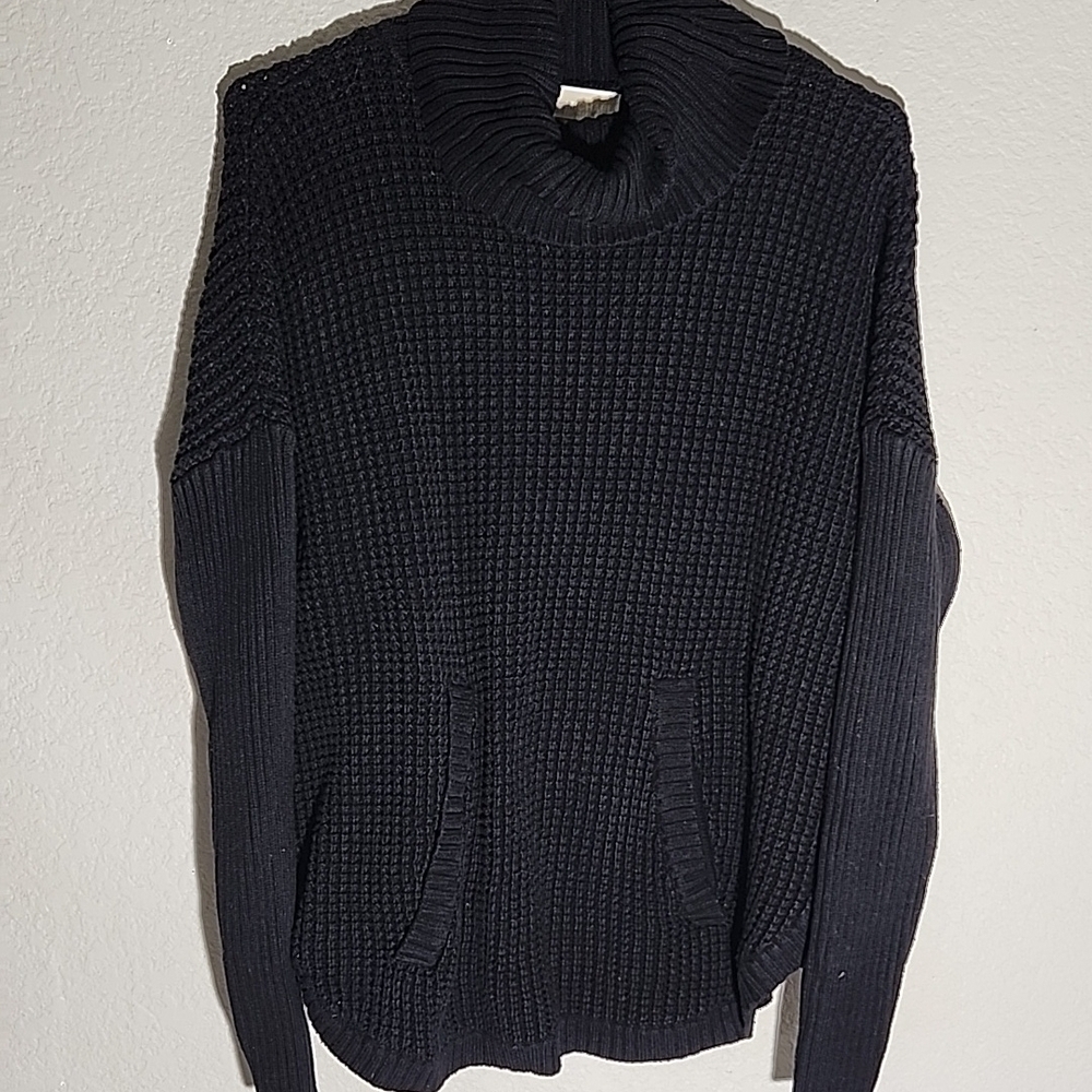 Michael Kors Sweater size M black waffle Knit kangaroo pocket